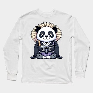 panda photographer Long Sleeve T-Shirt